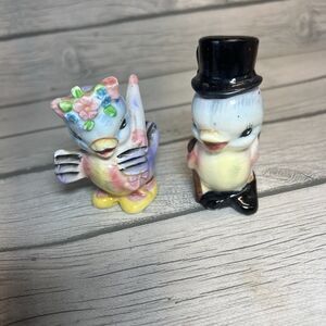 Vintage Norcrest Spring Mr. & Mrs. Bird Anthropomorphic Salt & Pepper Shakers